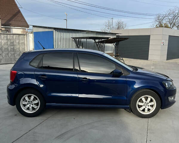 Синий Фольксваген Поло, объемом двигателя 1.2 л и пробегом 324 тыс. км за 5100 $, фото 6 на Automoto.ua