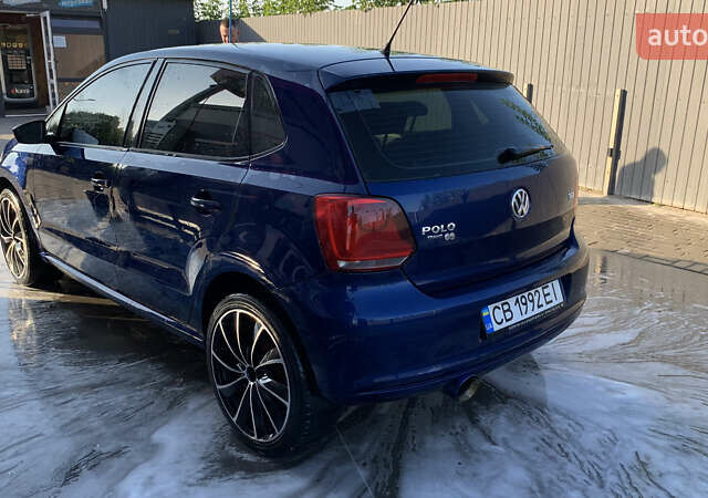 Синий Фольксваген Поло, объемом двигателя 1.2 л и пробегом 190 тыс. км за 4200 $, фото 15 на Automoto.ua
