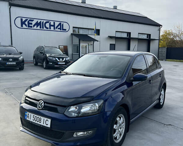 Синий Фольксваген Поло, объемом двигателя 1.2 л и пробегом 324 тыс. км за 5100 $, фото 1 на Automoto.ua