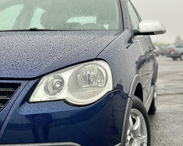 Синій Фольксваген Поло, об'ємом двигуна 1.6 л та пробігом 182 тис. км за 6950 $, фото 4 на Automoto.ua
