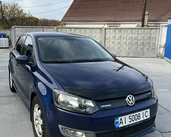 Синий Фольксваген Поло, объемом двигателя 1.2 л и пробегом 324 тыс. км за 5100 $, фото 3 на Automoto.ua