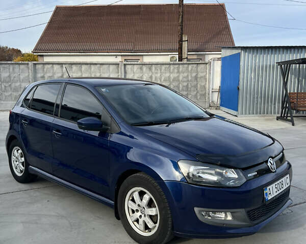 Синий Фольксваген Поло, объемом двигателя 1.2 л и пробегом 324 тыс. км за 5100 $, фото 4 на Automoto.ua