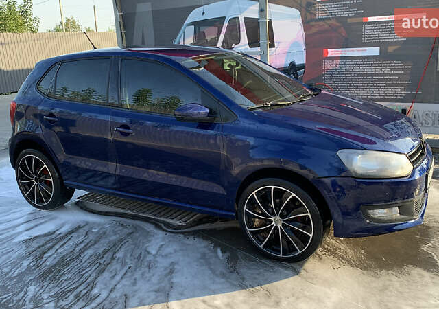 Синий Фольксваген Поло, объемом двигателя 1.2 л и пробегом 190 тыс. км за 4200 $, фото 14 на Automoto.ua