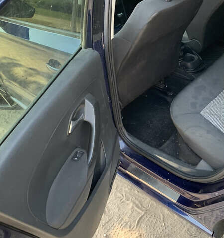 Синий Фольксваген Поло, объемом двигателя 1.2 л и пробегом 190 тыс. км за 4200 $, фото 9 на Automoto.ua