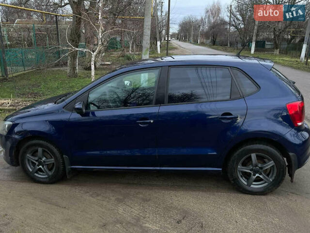 Синій Фольксваген Поло, об'ємом двигуна 1.4 л та пробігом 140 тис. км за 5800 $, фото 16 на Automoto.ua