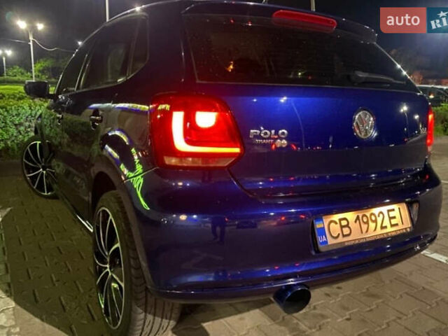 Синий Фольксваген Поло, объемом двигателя 1.2 л и пробегом 190 тыс. км за 4200 $, фото 2 на Automoto.ua