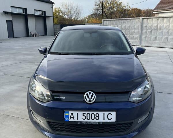 Синий Фольксваген Поло, объемом двигателя 1.2 л и пробегом 324 тыс. км за 5100 $, фото 2 на Automoto.ua