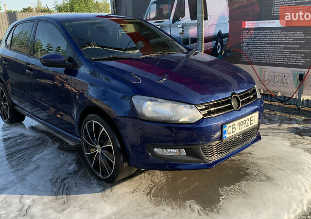 Синий Фольксваген Поло, объемом двигателя 1.2 л и пробегом 190 тыс. км за 4200 $, фото 18 на Automoto.ua