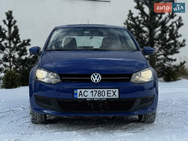 Синій Фольксваген Поло, об'ємом двигуна 1.39 л та пробігом 259 тис. км за 5999 $, фото 2 на Automoto.ua