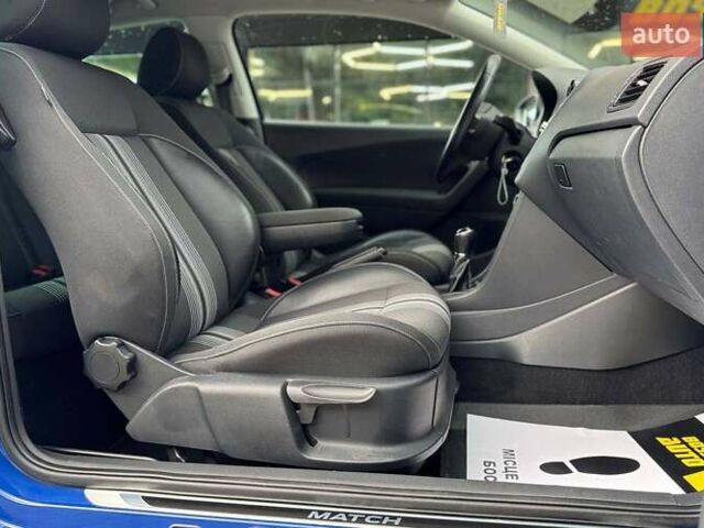 Синий Фольксваген Поло, объемом двигателя 1.6 л и пробегом 170 тыс. км за 7900 $, фото 12 на Automoto.ua