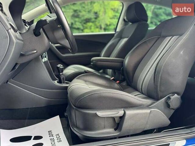 Синий Фольксваген Поло, объемом двигателя 1.6 л и пробегом 170 тыс. км за 7900 $, фото 7 на Automoto.ua