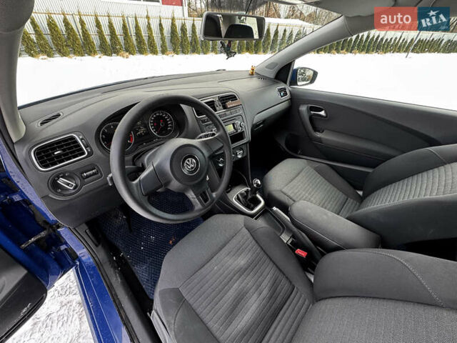 Синій Фольксваген Поло, об'ємом двигуна 1.39 л та пробігом 259 тис. км за 5999 $, фото 18 на Automoto.ua