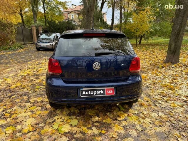 Синій Фольксваген Поло, об'ємом двигуна 1.6 л та пробігом 218 тис. км за 7290 $, фото 6 на Automoto.ua