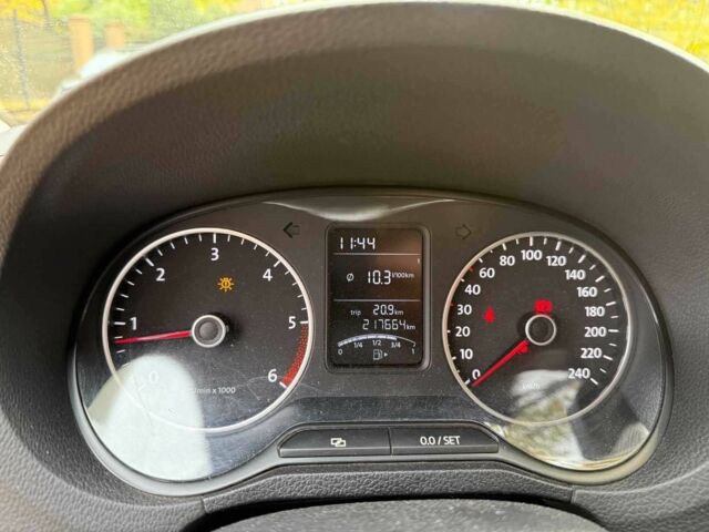 Синий Фольксваген Поло, объемом двигателя 1.6 л и пробегом 218 тыс. км за 6940 $, фото 11 на Automoto.ua