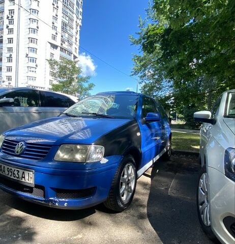 Синий Фольксваген Поло, объемом двигателя 1 л и пробегом 270 тыс. км за 3000 $, фото 3 на Automoto.ua