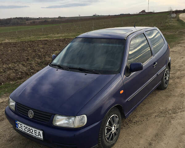 Синій Фольксваген Поло, об'ємом двигуна 1.9 л та пробігом 350 тис. км за 2100 $, фото 1 на Automoto.ua