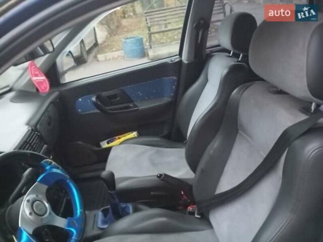 Синий Фольксваген Поло, объемом двигателя 1.4 л и пробегом 349 тыс. км за 1800 $, фото 7 на Automoto.ua