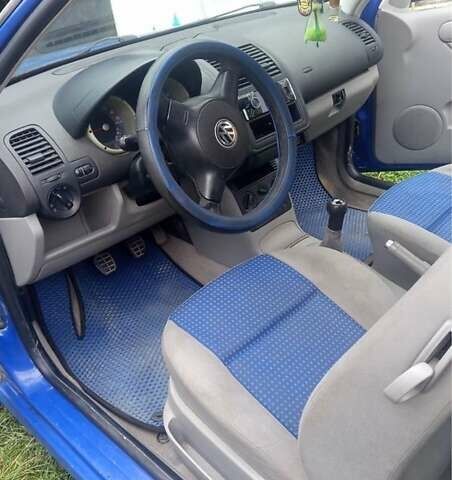 Синий Фольксваген Поло, объемом двигателя 1 л и пробегом 260 тыс. км за 3200 $, фото 1 на Automoto.ua