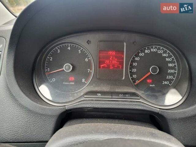 Синій Фольксваген Поло, об'ємом двигуна 1.6 л та пробігом 281 тис. км за 5208 $, фото 7 на Automoto.ua