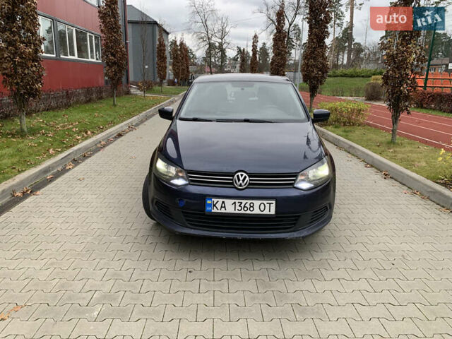 Синий Фольксваген Поло, объемом двигателя 1.6 л и пробегом 295 тыс. км за 5900 $, фото 1 на Automoto.ua
