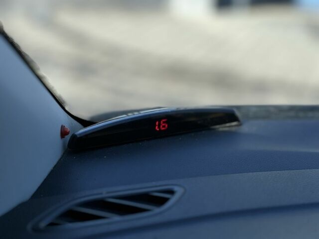 Синій Фольксваген Поло, об'ємом двигуна 1.6 л та пробігом 293 тис. км за 5300 $, фото 19 на Automoto.ua