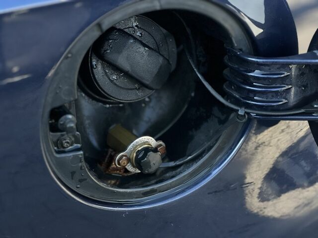 Синій Фольксваген Поло, об'ємом двигуна 1.6 л та пробігом 293 тис. км за 5300 $, фото 16 на Automoto.ua