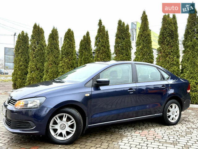 Синий Фольксваген Поло, объемом двигателя 1.6 л и пробегом 108 тыс. км за 8200 $, фото 4 на Automoto.ua