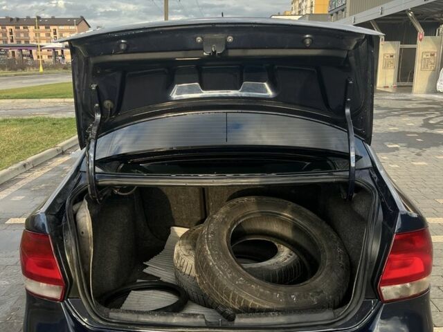 Синій Фольксваген Поло, об'ємом двигуна 1.6 л та пробігом 293 тис. км за 5300 $, фото 12 на Automoto.ua