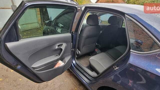 Синий Фольксваген Поло, объемом двигателя 1.6 л и пробегом 91 тыс. км за 8500 $, фото 11 на Automoto.ua