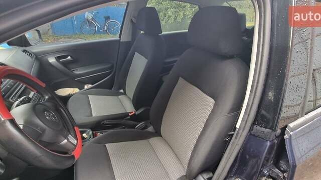 Синий Фольксваген Поло, объемом двигателя 1.6 л и пробегом 91 тыс. км за 8500 $, фото 1 на Automoto.ua