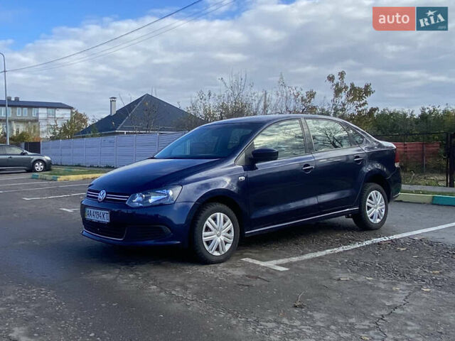 Синий Фольксваген Поло, объемом двигателя 1.6 л и пробегом 292 тыс. км за 5500 $, фото 6 на Automoto.ua
