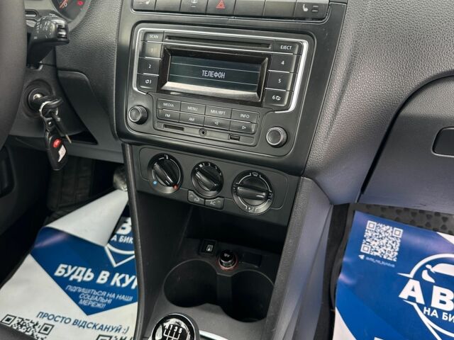 Синій Фольксваген Поло, об'ємом двигуна 1.6 л та пробігом 207 тис. км за 6600 $, фото 9 на Automoto.ua