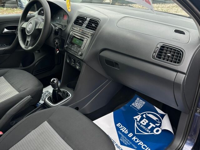 Синій Фольксваген Поло, об'ємом двигуна 1.6 л та пробігом 207 тис. км за 6600 $, фото 8 на Automoto.ua