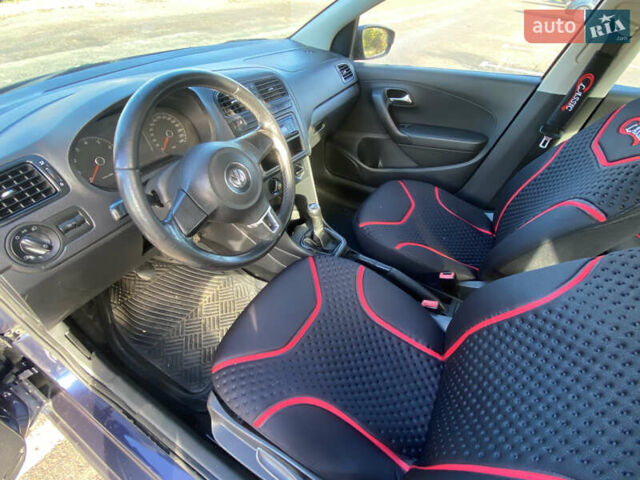 Синий Фольксваген Поло, объемом двигателя 1.6 л и пробегом 292 тыс. км за 5500 $, фото 17 на Automoto.ua