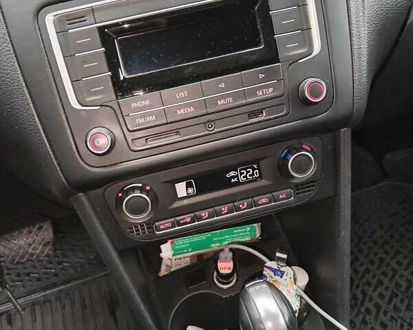 Синий Фольксваген Поло, объемом двигателя 1.4 л и пробегом 89 тыс. км за 10500 $, фото 5 на Automoto.ua