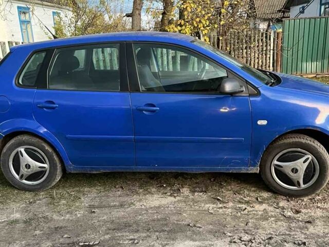 Синий Фольксваген Поло, объемом двигателя 1.2 л и пробегом 250 тыс. км за 2500 $, фото 1 на Automoto.ua
