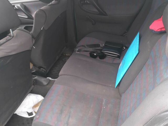 Зелений Фольксваген Поло, об'ємом двигуна 1.4 л та пробігом 260 тис. км за 800 $, фото 1 на Automoto.ua