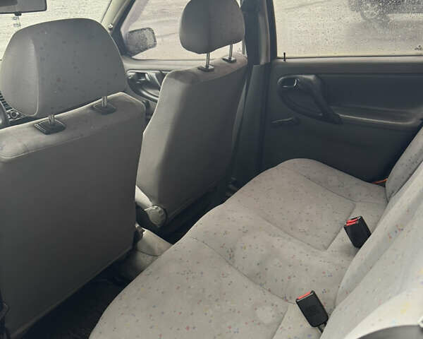 Зеленый Фольксваген Поло, объемом двигателя 1.4 л и пробегом 250 тыс. км за 3450 $, фото 5 на Automoto.ua