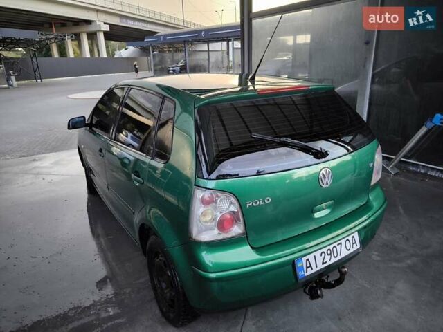 Зеленый Фольксваген Поло, объемом двигателя 1.4 л и пробегом 280 тыс. км за 2700 $, фото 2 на Automoto.ua