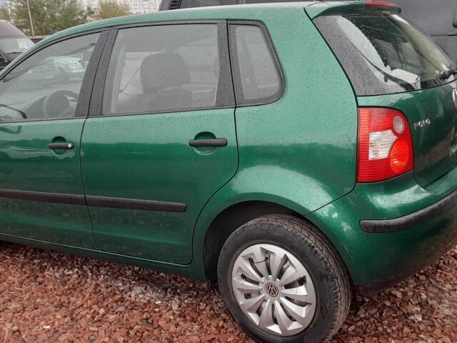 Зеленый Фольксваген Поло, объемом двигателя 1.4 л и пробегом 201 тыс. км за 4250 $, фото 3 на Automoto.ua