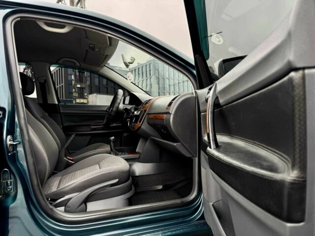 Зеленый Фольксваген Поло, объемом двигателя 1.4 л и пробегом 300 тыс. км за 3150 $, фото 14 на Automoto.ua