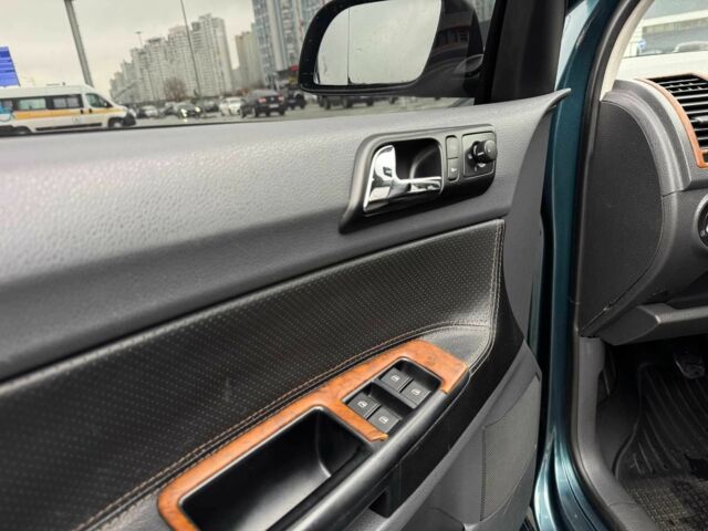 Зеленый Фольксваген Поло, объемом двигателя 1.4 л и пробегом 300 тыс. км за 3150 $, фото 11 на Automoto.ua