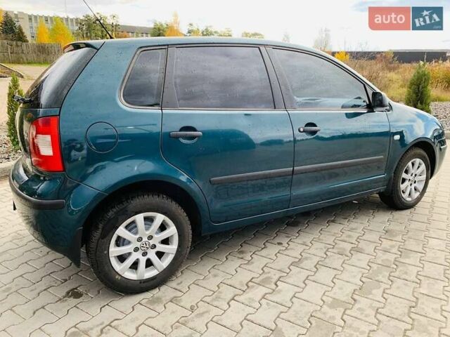 Зелений Фольксваген Поло, об'ємом двигуна 1.4 л та пробігом 327 тис. км за 3500 $, фото 2 на Automoto.ua