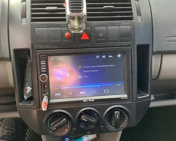 Зелений Фольксваген Поло, об'ємом двигуна 1.4 л та пробігом 327 тис. км за 3500 $, фото 16 на Automoto.ua