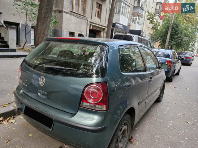 Зеленый Фольксваген Поло, объемом двигателя 1.2 л и пробегом 145 тыс. км за 3400 $, фото 2 на Automoto.ua