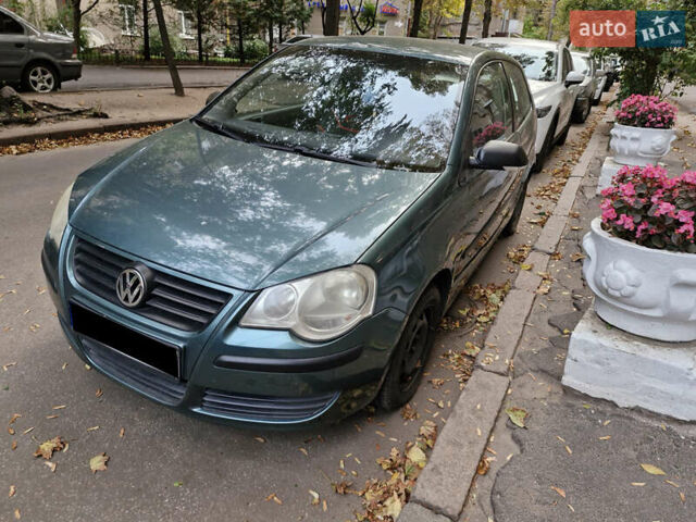 Зеленый Фольксваген Поло, объемом двигателя 1.2 л и пробегом 145 тыс. км за 3400 $, фото 3 на Automoto.ua