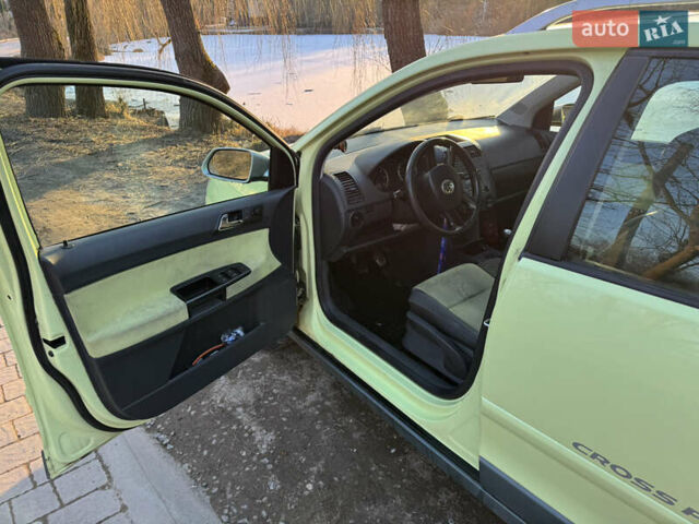 Зеленый Фольксваген Поло, объемом двигателя 1.4 л и пробегом 265 тыс. км за 4900 $, фото 8 на Automoto.ua