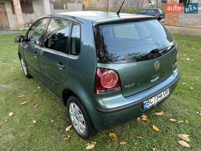 Зелений Фольксваген Поло, об'ємом двигуна 1.39 л та пробігом 198 тис. км за 5400 $, фото 3 на Automoto.ua