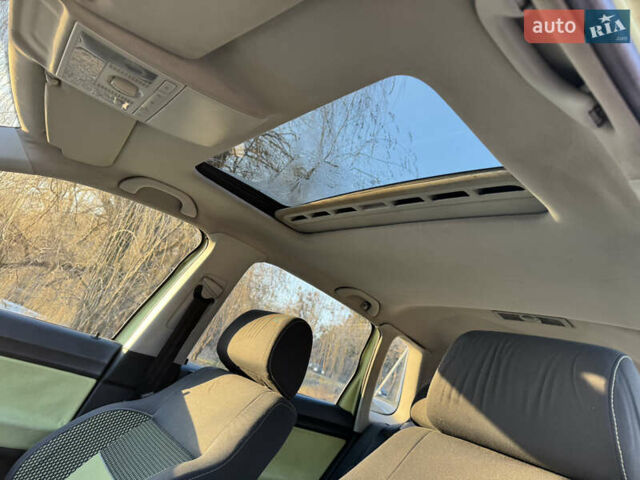 Зеленый Фольксваген Поло, объемом двигателя 1.4 л и пробегом 265 тыс. км за 4900 $, фото 10 на Automoto.ua