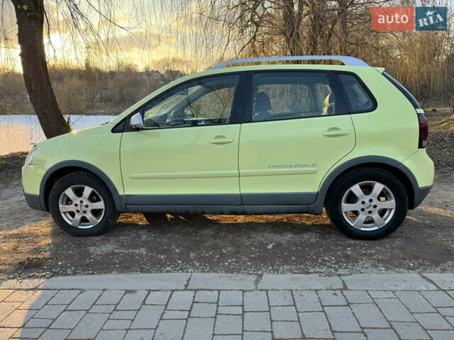 Зеленый Фольксваген Поло, объемом двигателя 1.4 л и пробегом 265 тыс. км за 4900 $, фото 18 на Automoto.ua